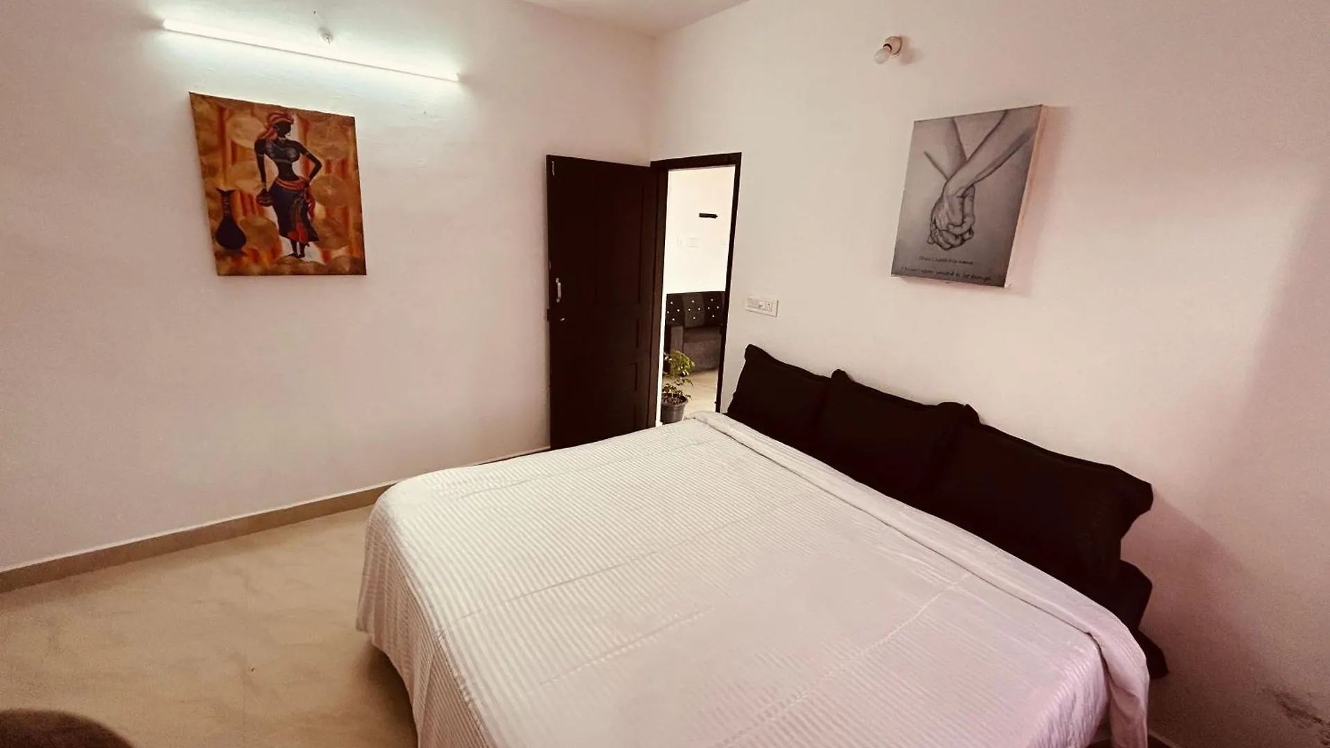 Aqva Paradise Resort Vagamon Villa